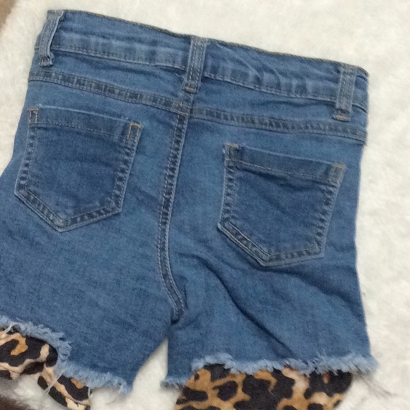 Matching set cheetah girl set - Picture 4 of 5